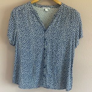 Amazon Essentials top, Size L